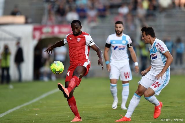 包含法国杯加时末段走向成谜，山东男篮复出首秀，压力陡增，年轻球员得到机会的词条