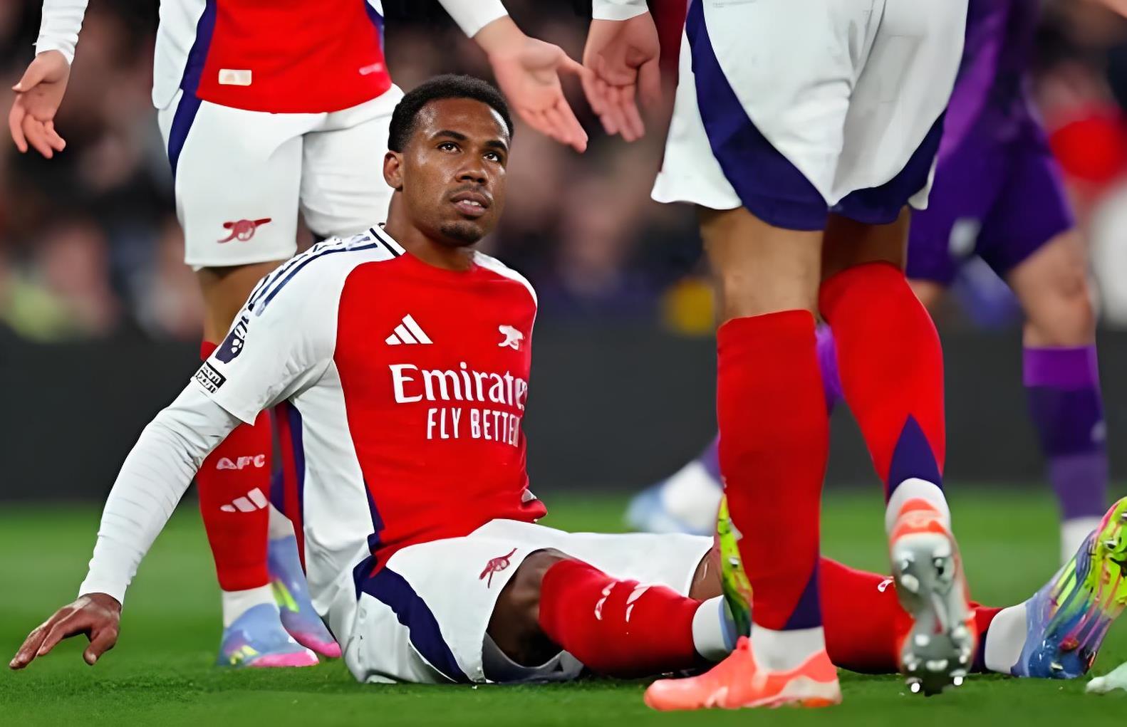 赛后体能课后，曼联临场应变备战葡超，压力陡增，球探报告显示潜力的简单介绍